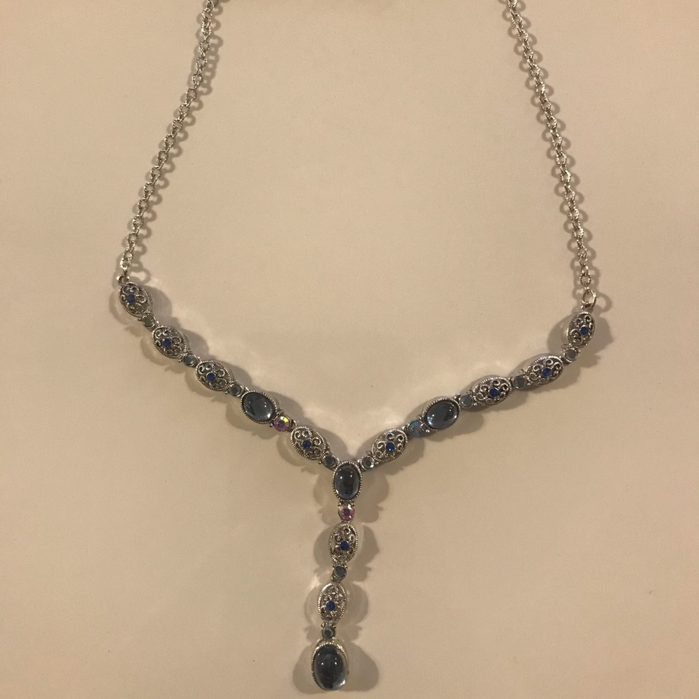 Gorgeous necklace